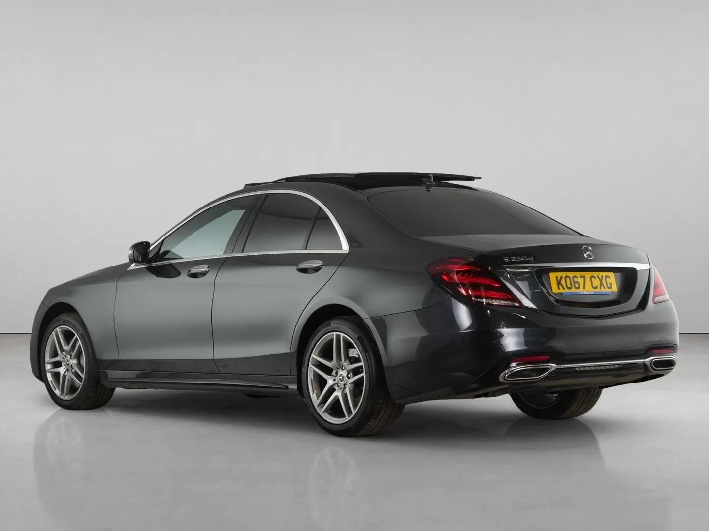Mercedes-Benz S-Class view 9