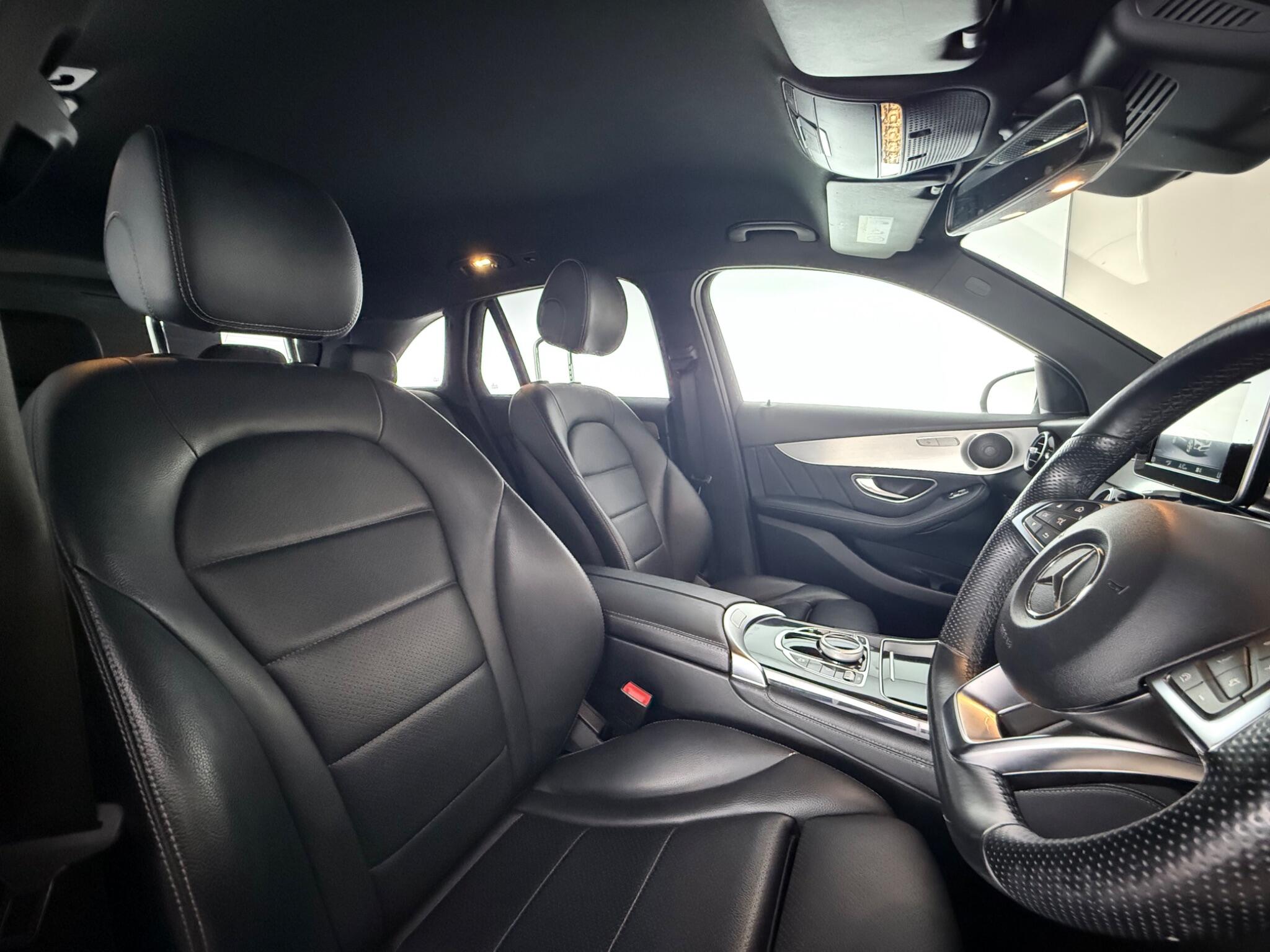 Mercedes-Benz GLC view 37