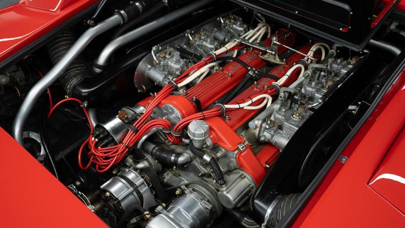 Lamborghini Countach view 31