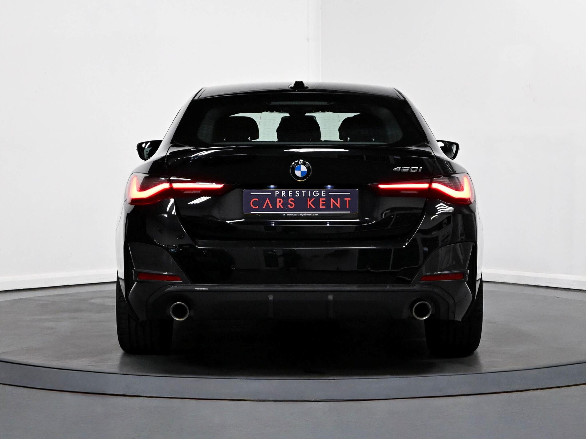 BMW 4 Series view 6