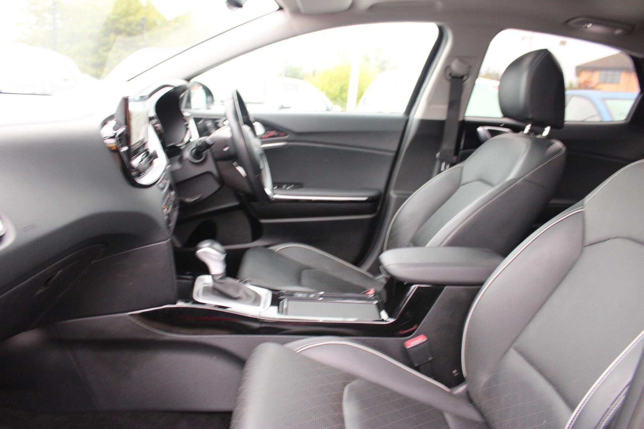 Kia Xceed view 21