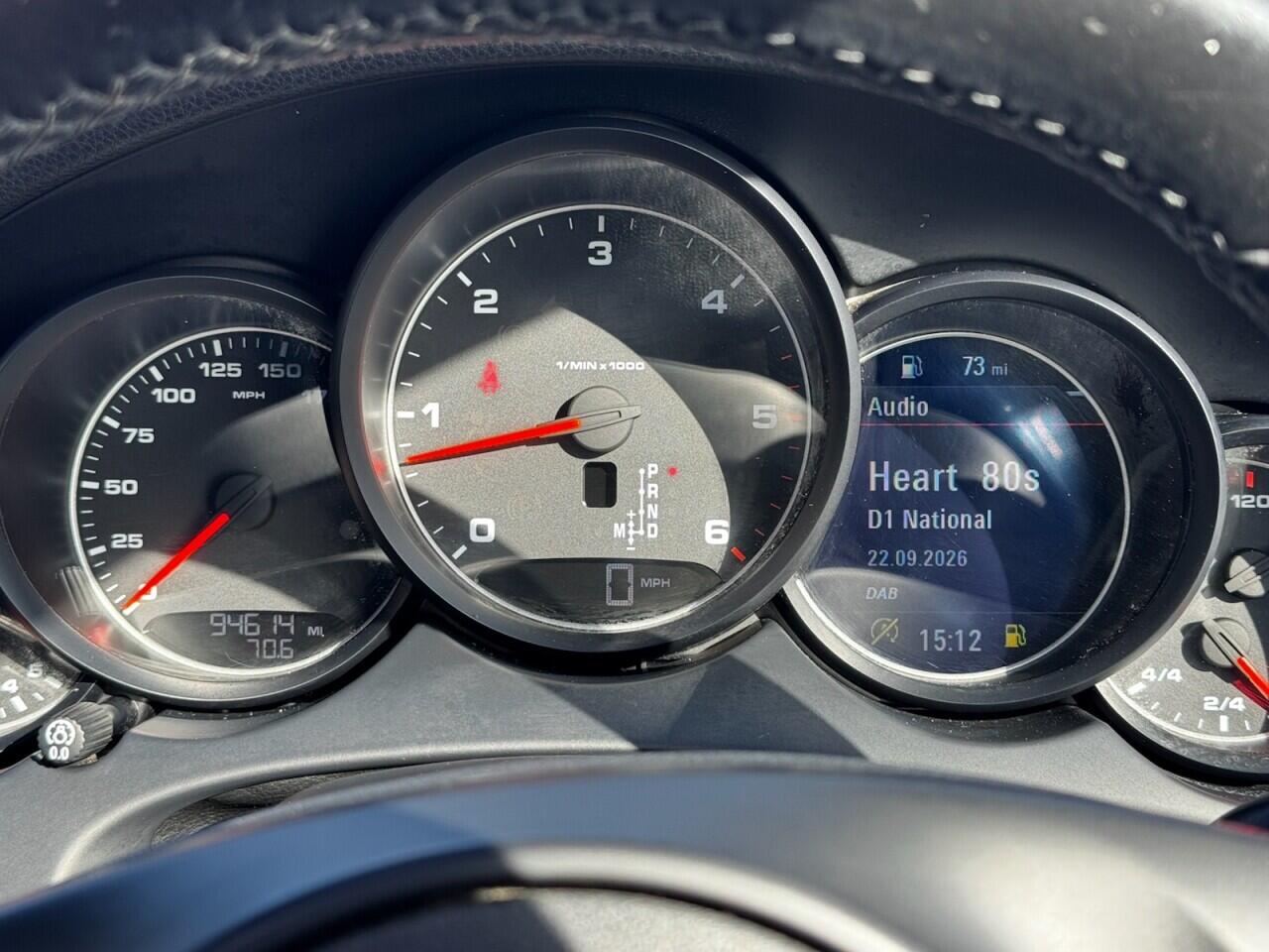 Porsche Cayenne view 29