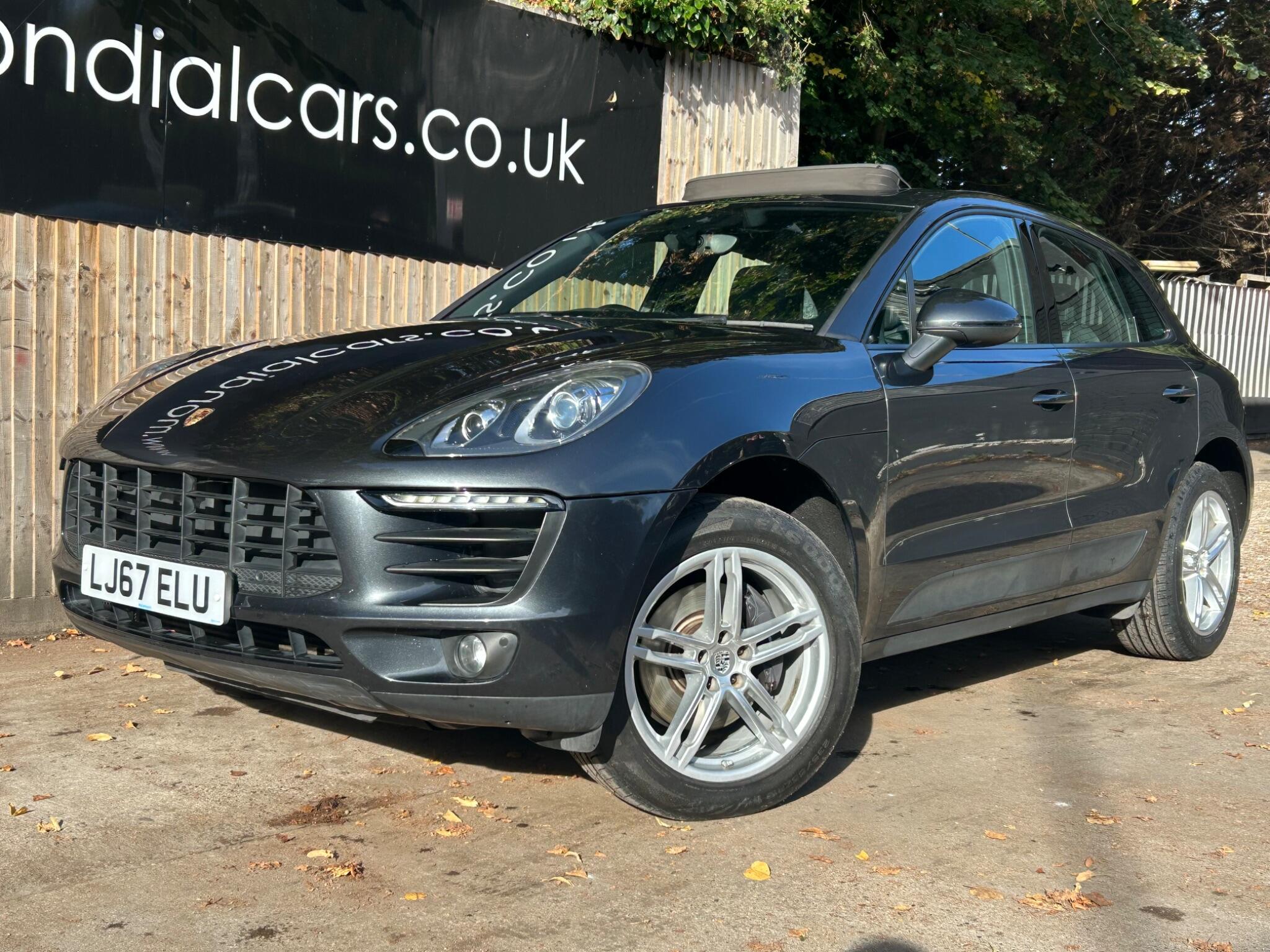 Porsche Macan view 7