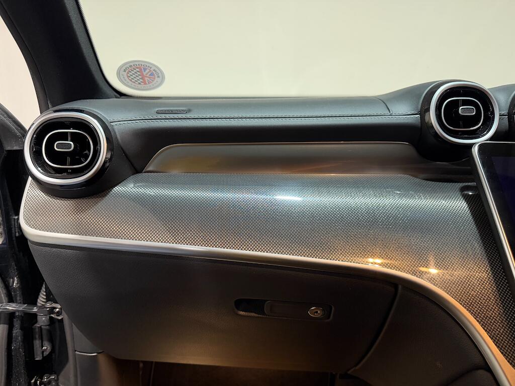 Mercedes-Benz GLC view 13