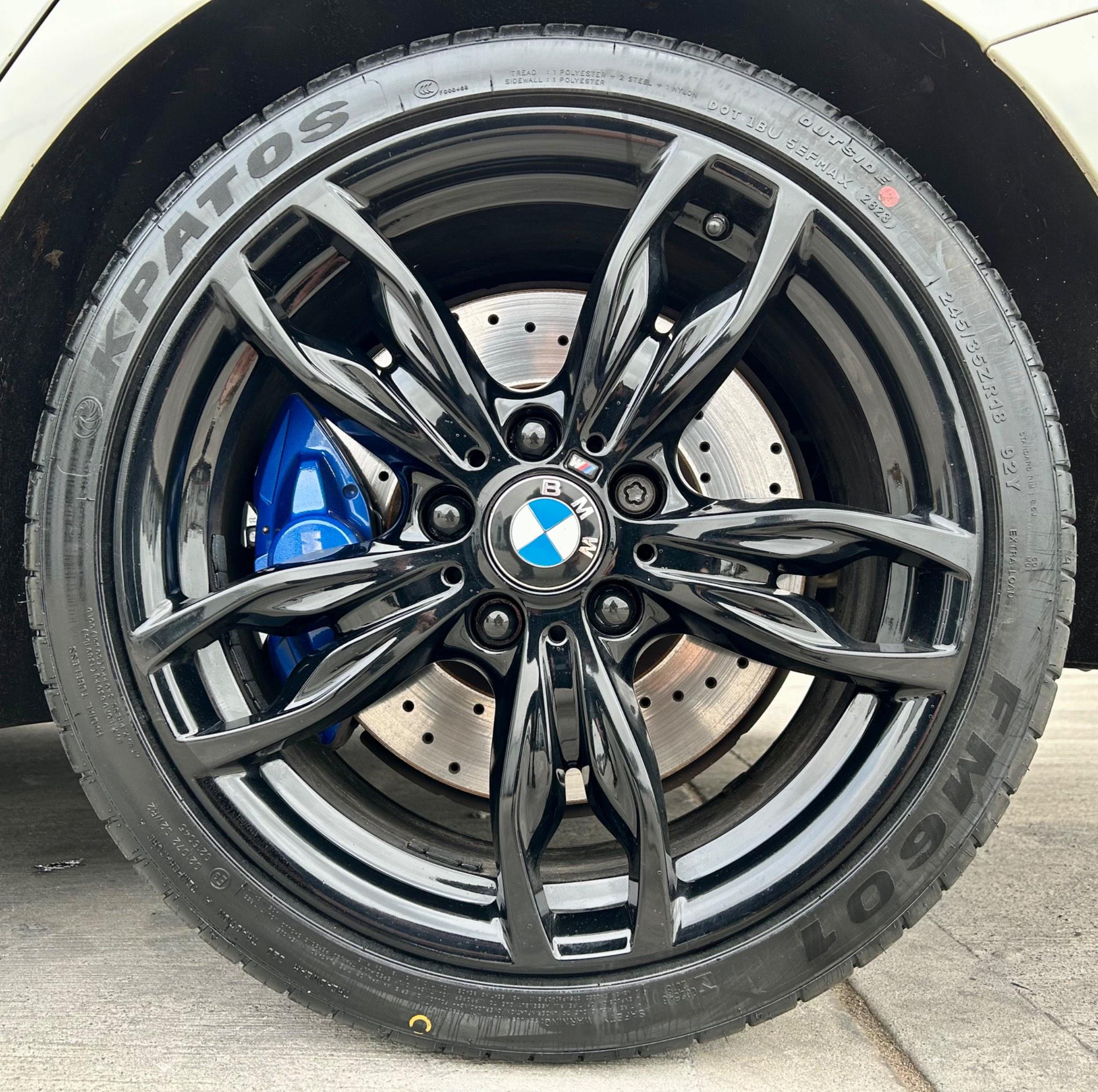 BMW 1 Series view 17