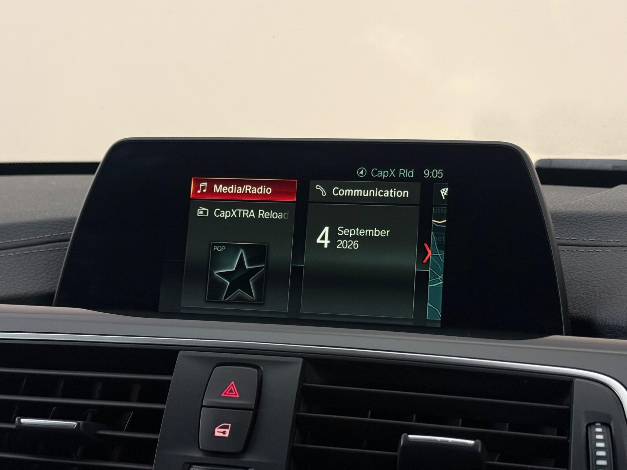 BMW 3 Series view 20