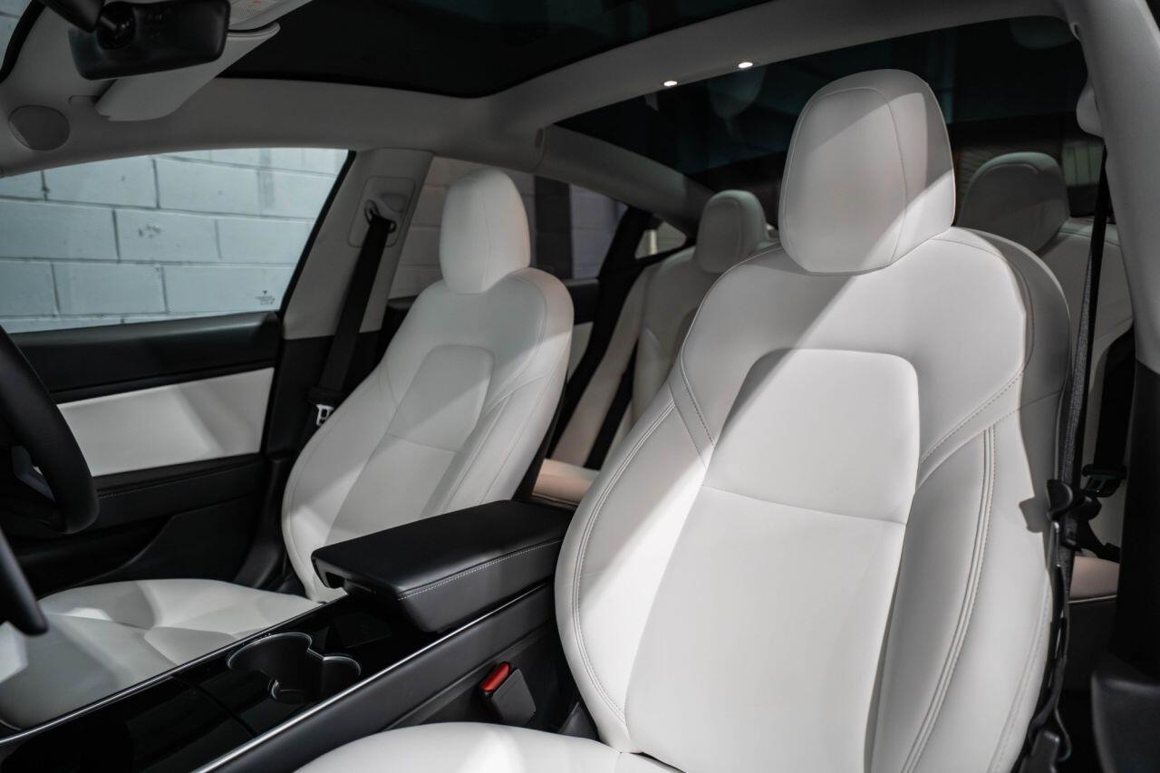 Tesla Model 3 view 16