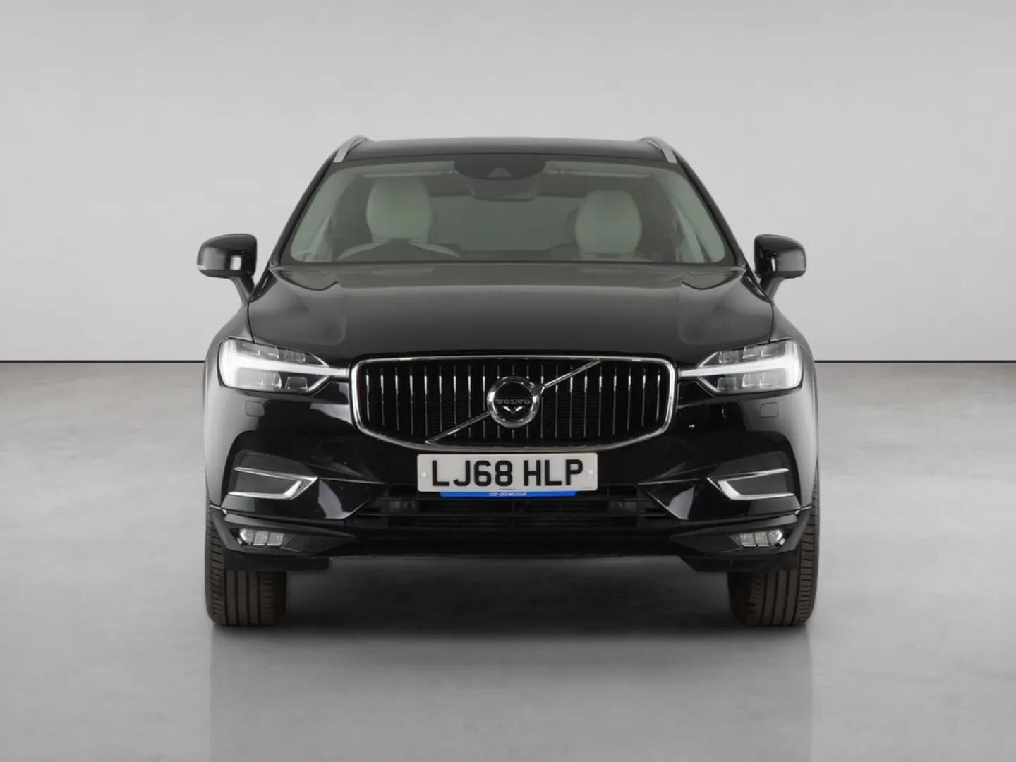 Volvo XC60 view 5