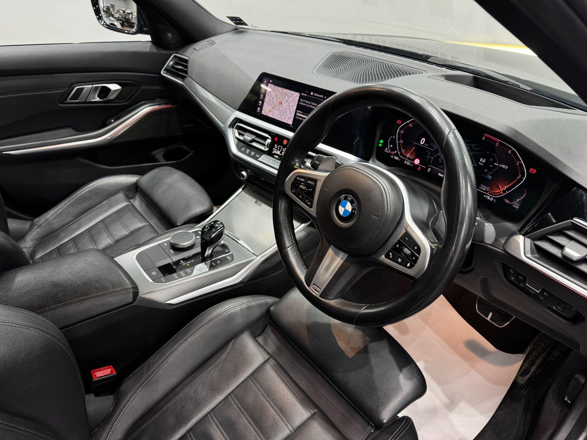 BMW 3 Series view 13