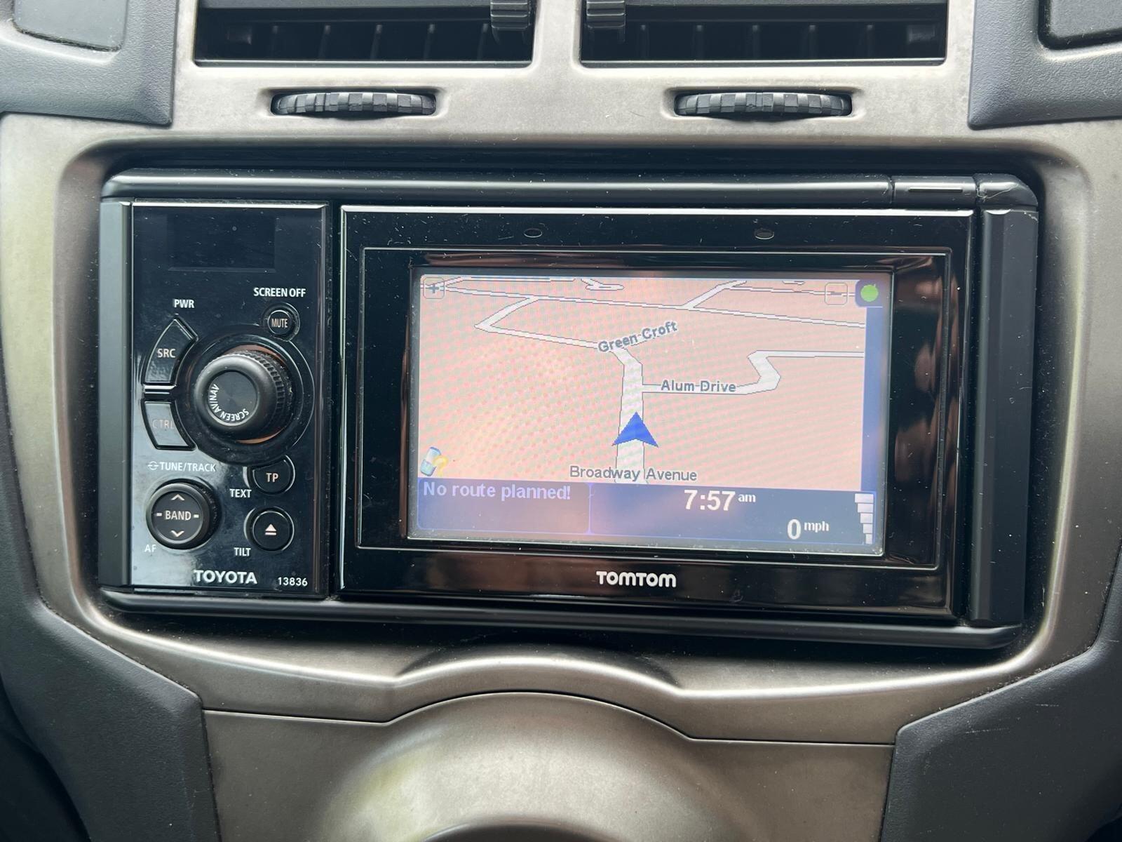 Toyota Yaris view 26