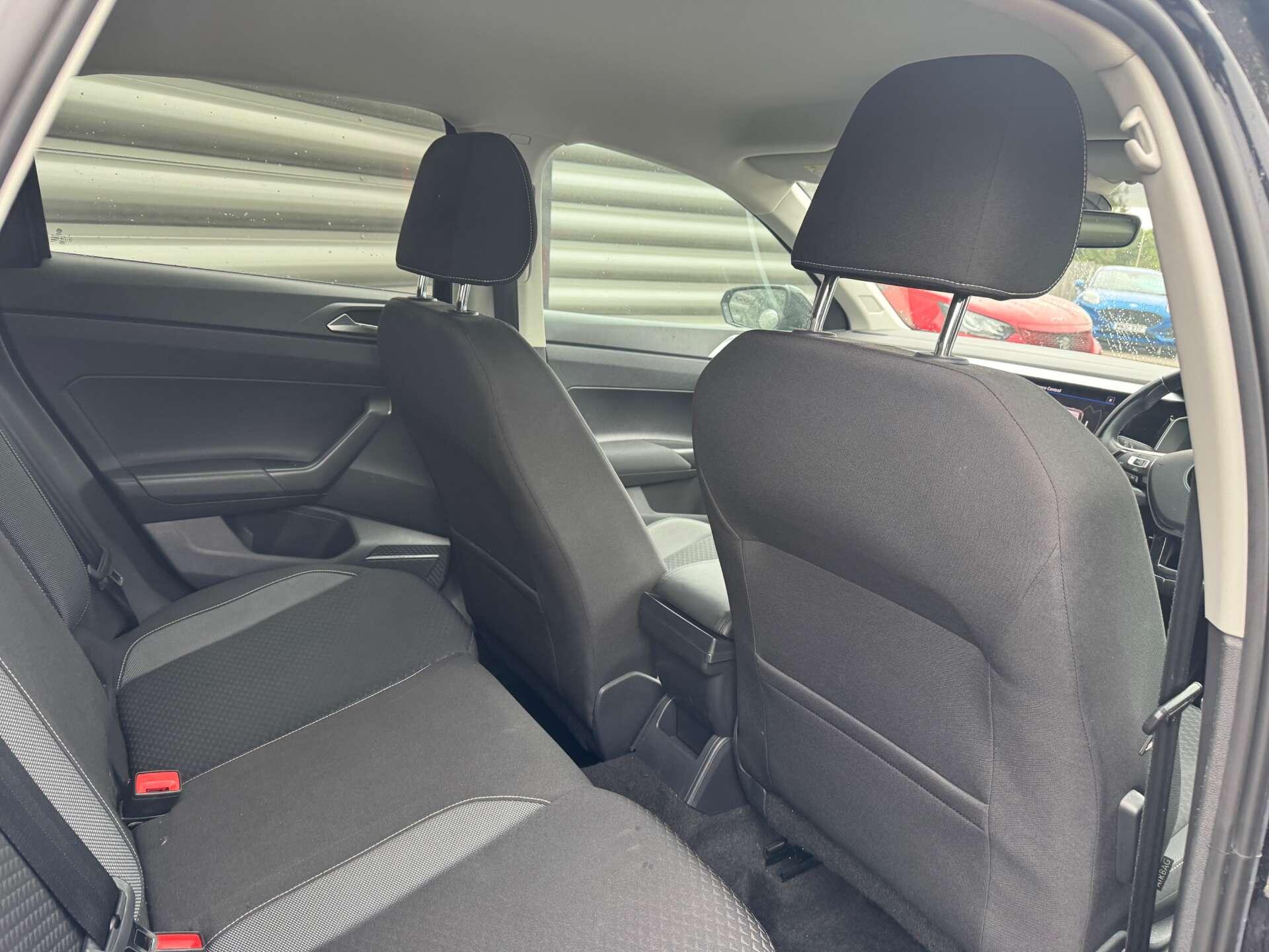 Volkswagen Polo view 18