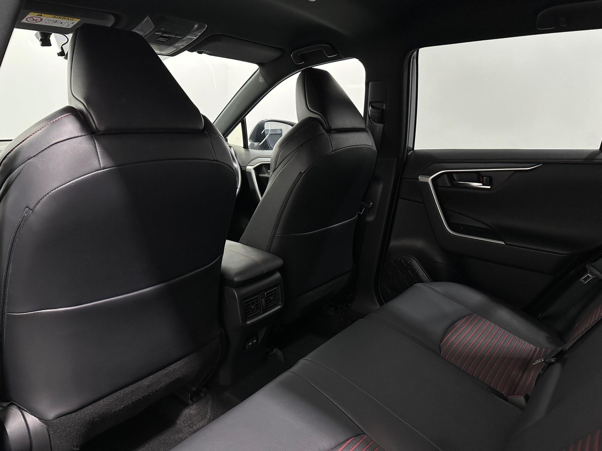 Toyota Rav4 view 37
