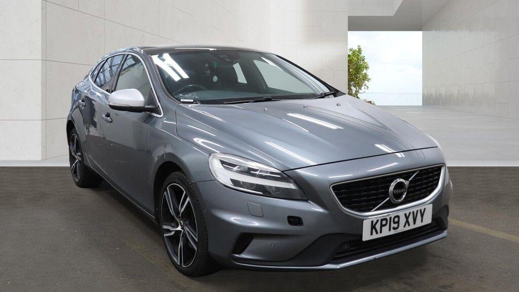 Volvo V40 view 5