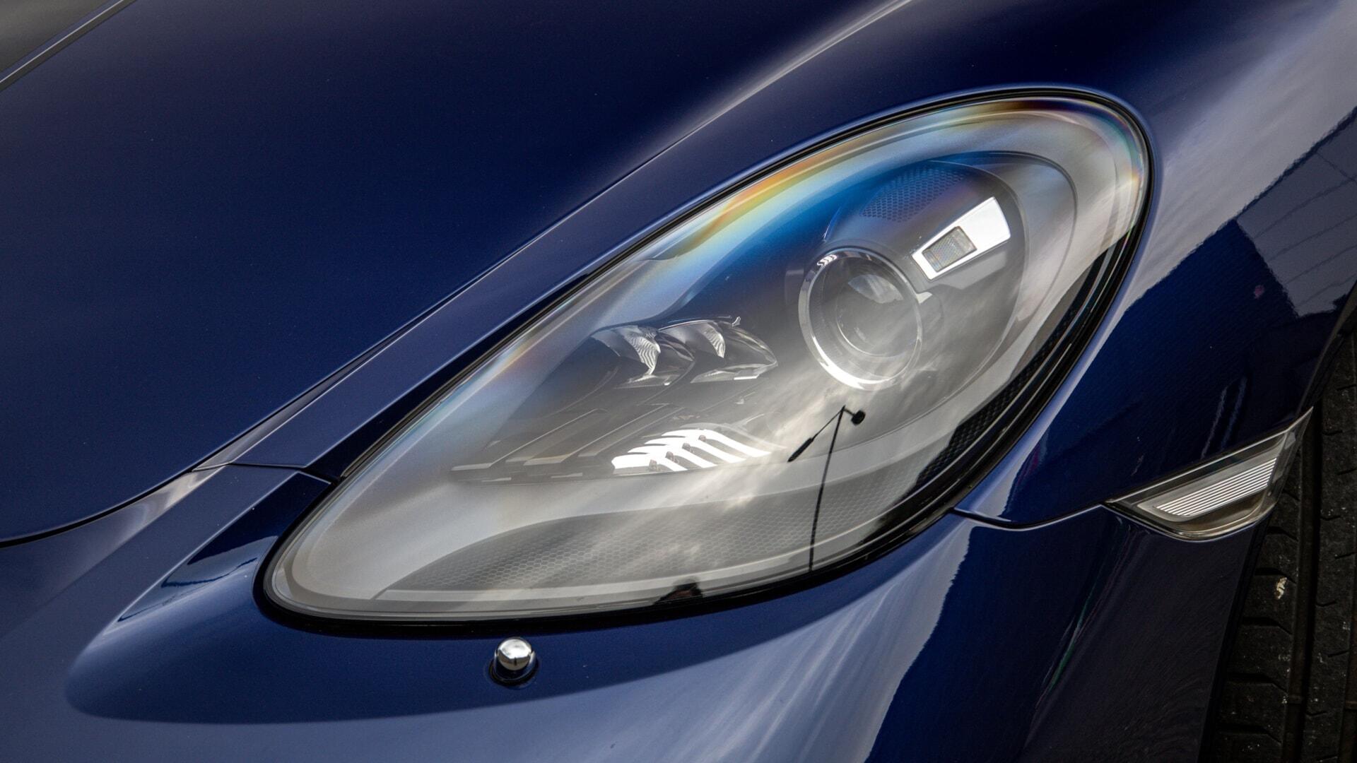 Porsche Cayman view 30