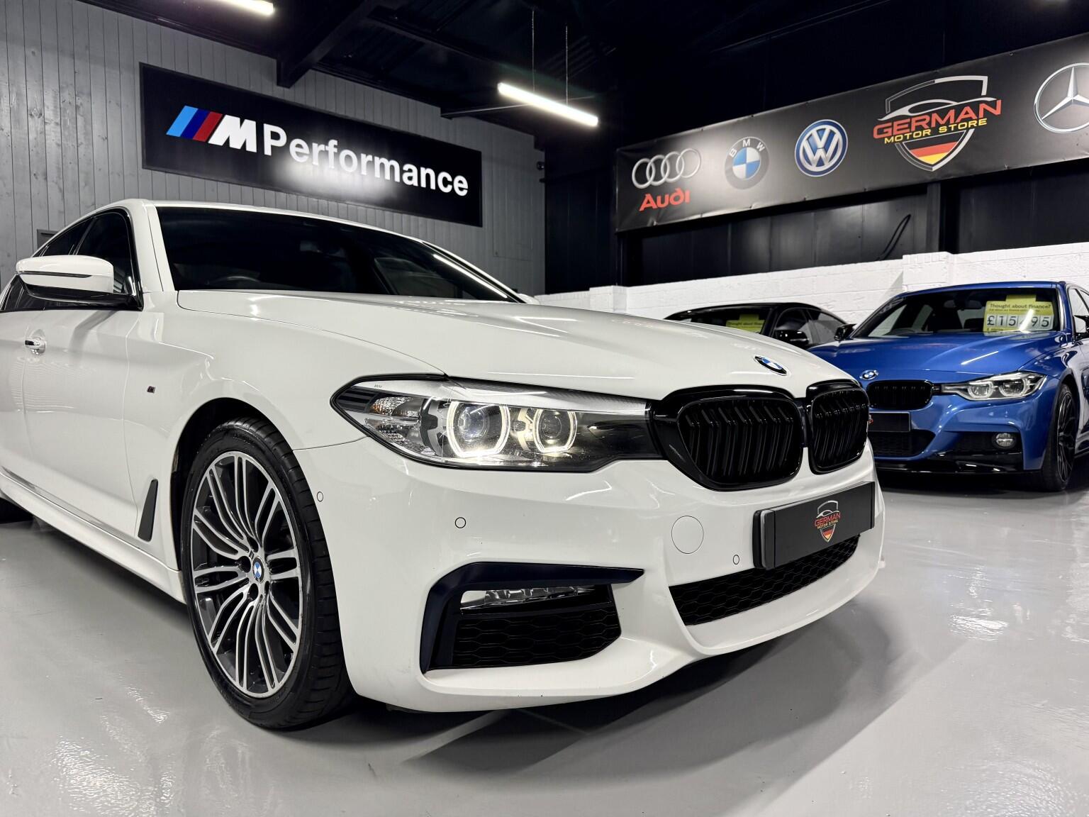 BMW 5 Series view 23