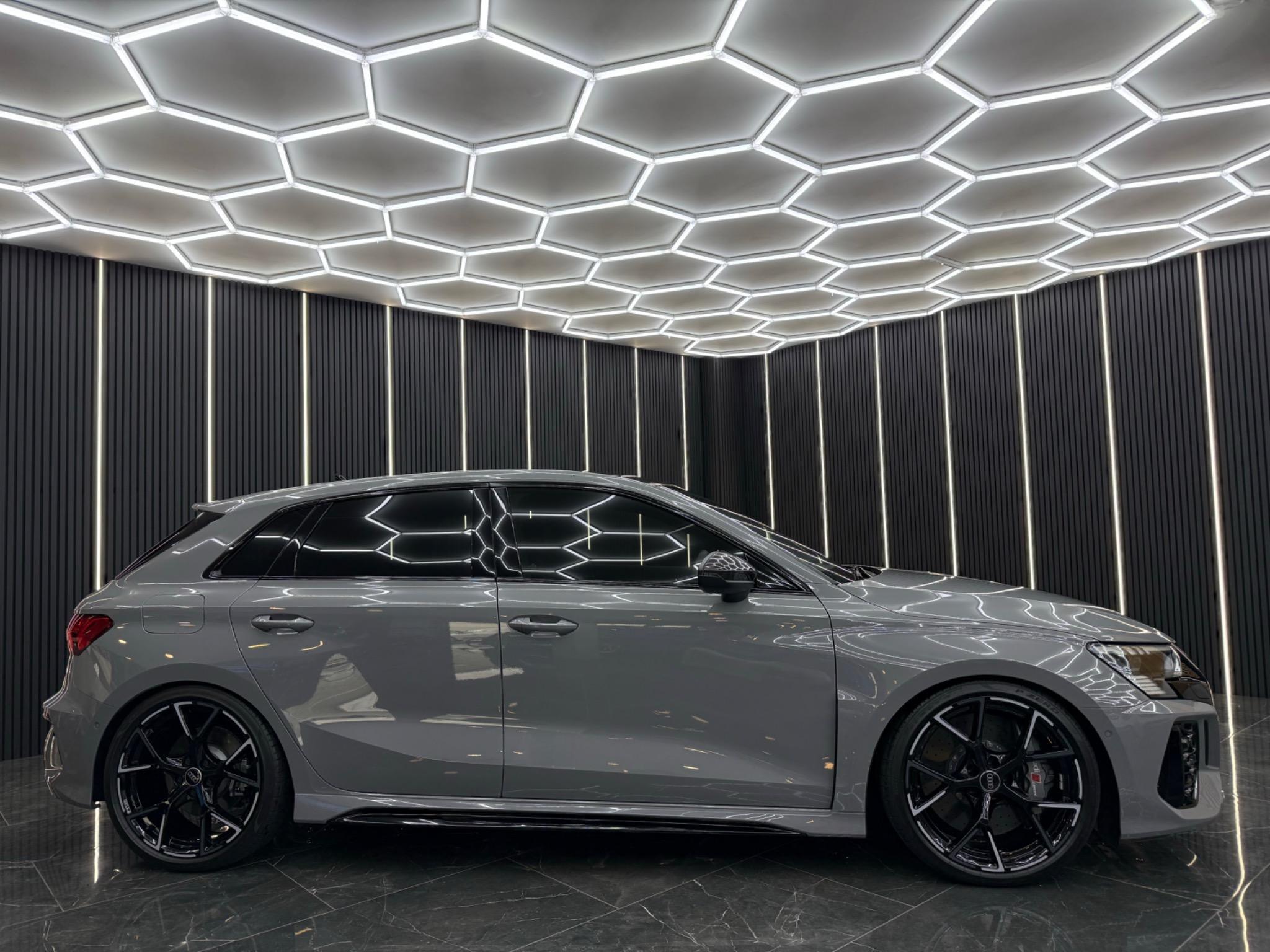 Audi RS3 view 3