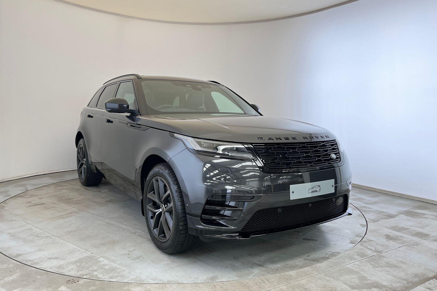 Land Rover Range Rover Velar view 16