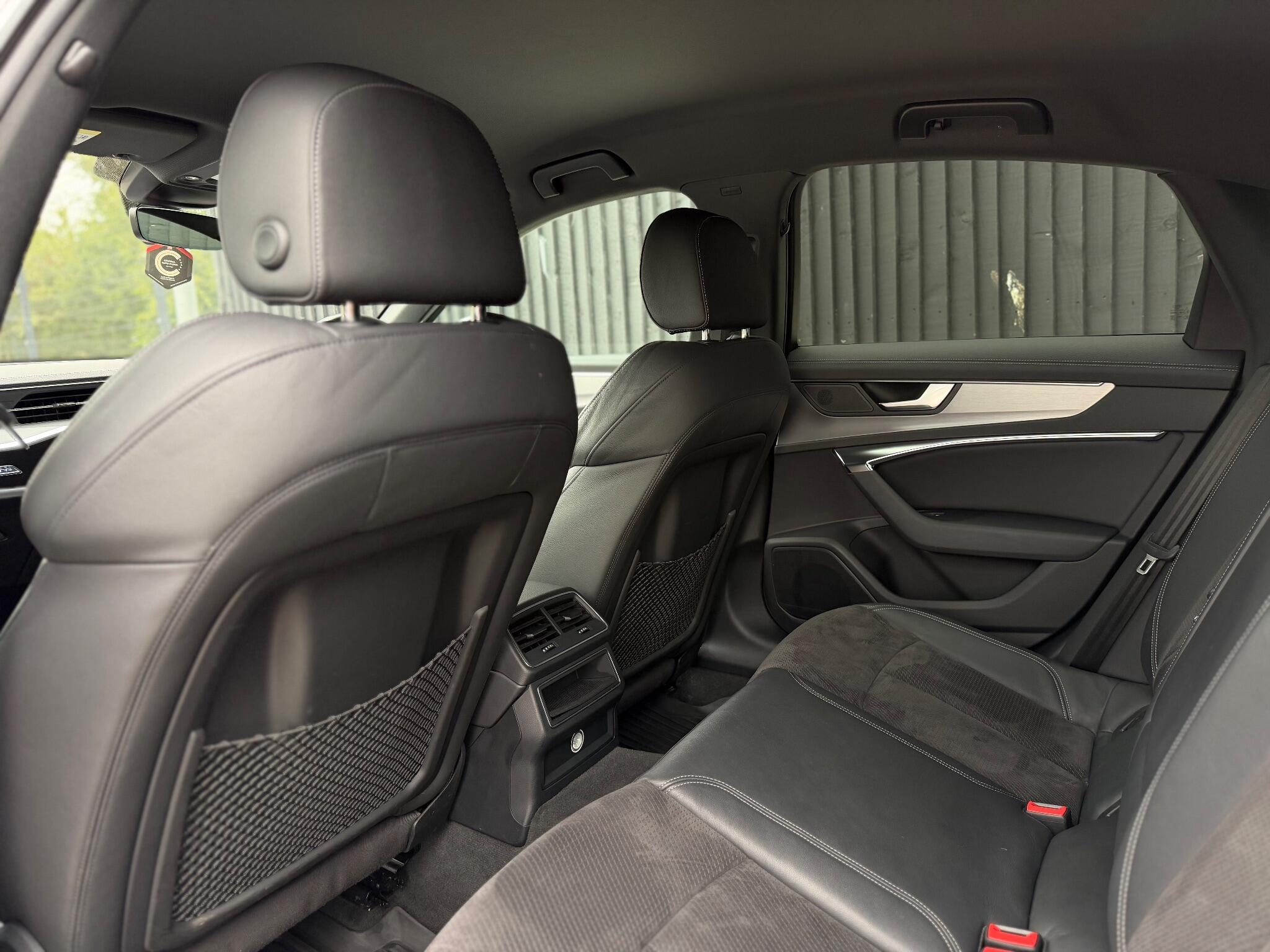 Audi A6 view 27