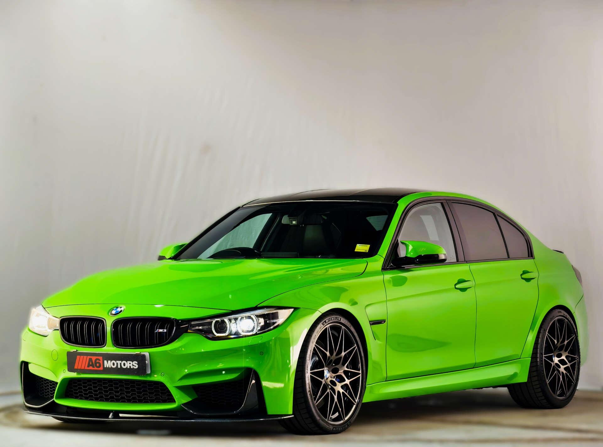 BMW M3 view 3