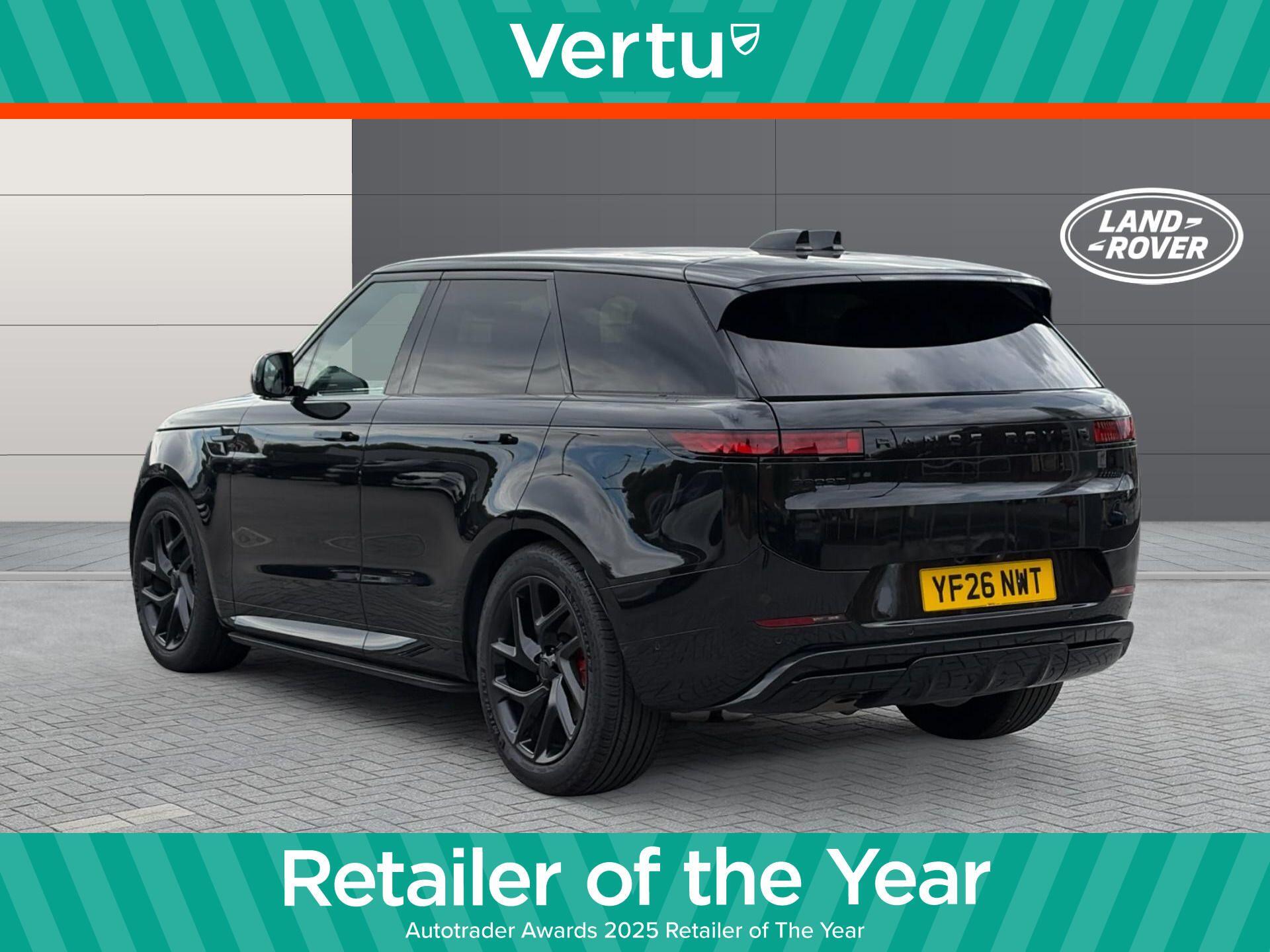 Land Rover Range Rover Sport view 2