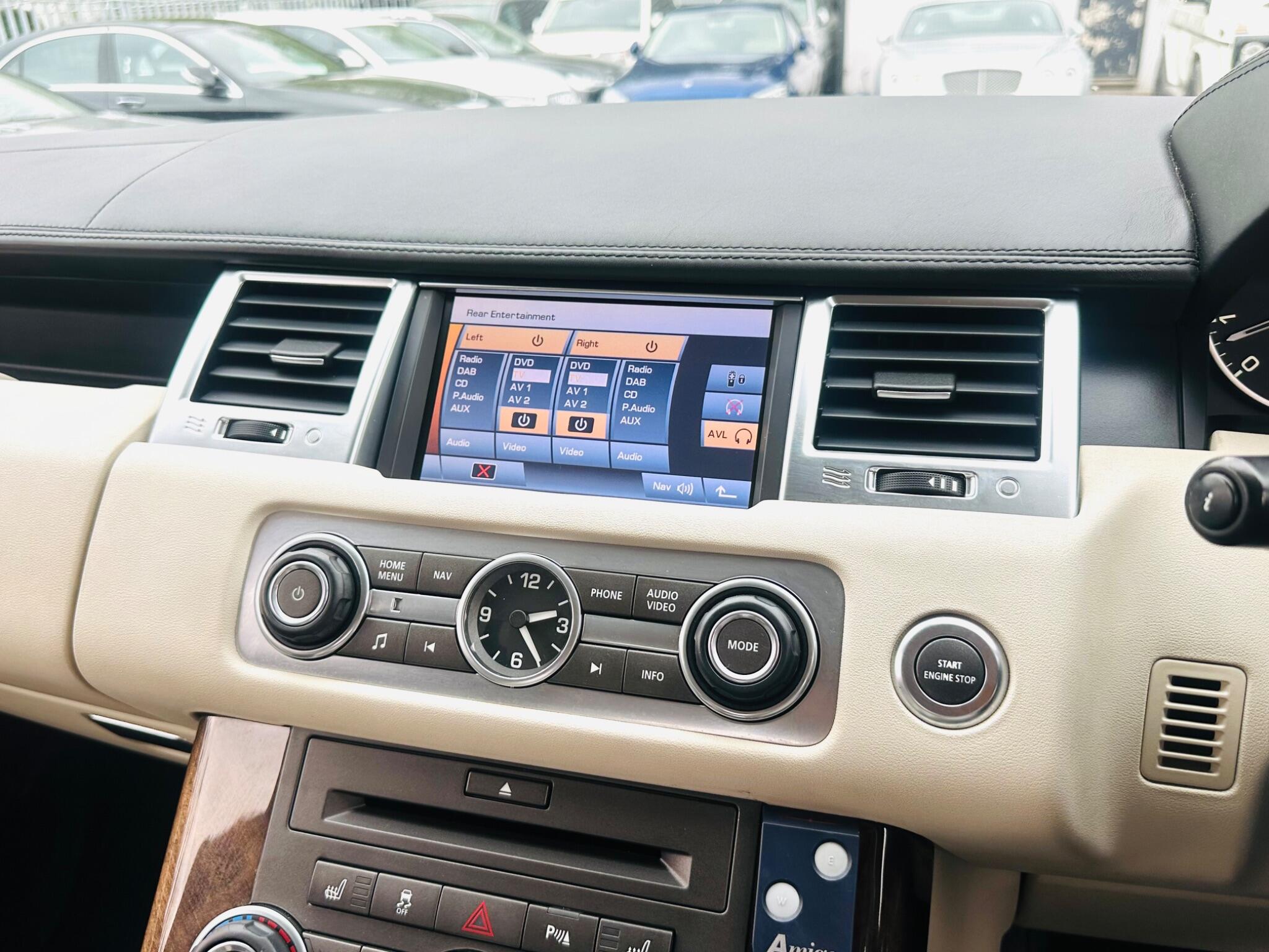 Land Rover Range Rover Sport view 43