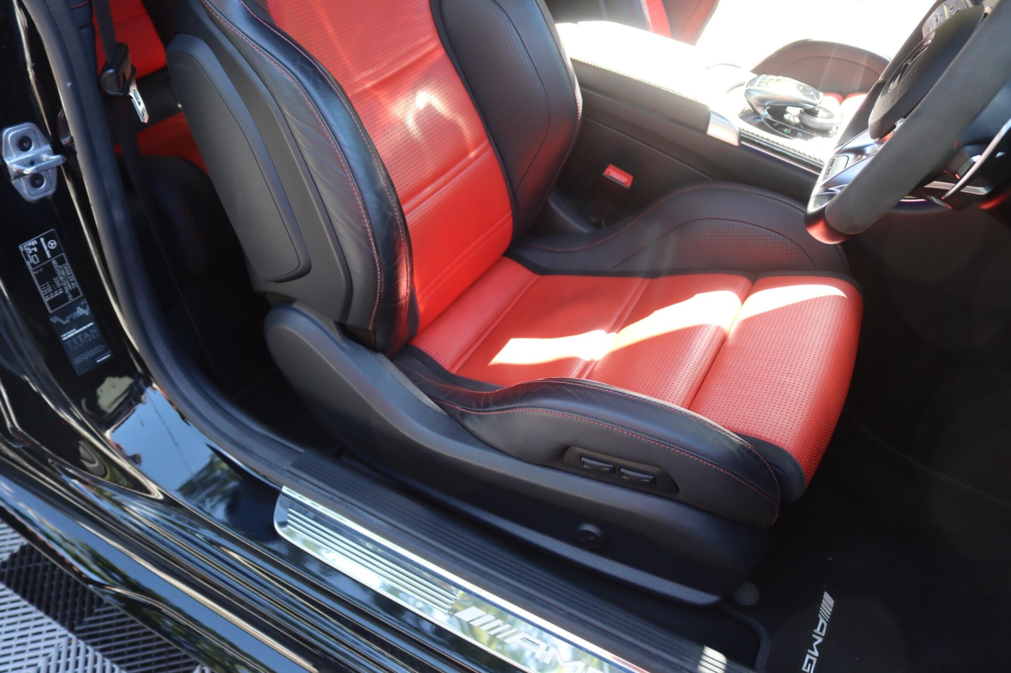 Mercedes-Benz C-Class view 43