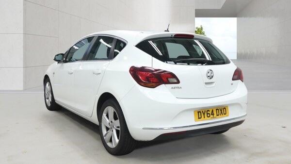 Vauxhall Astra view 5