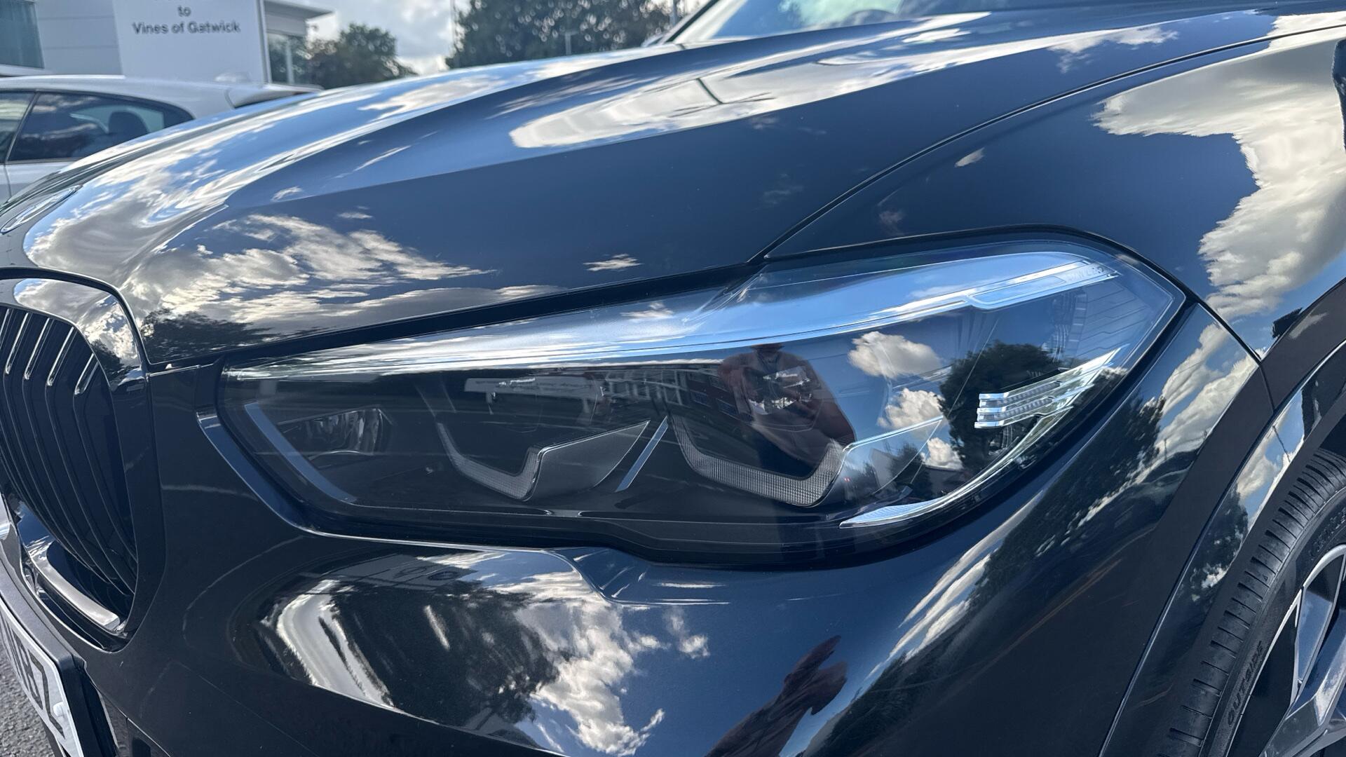 BMW X5 view 23