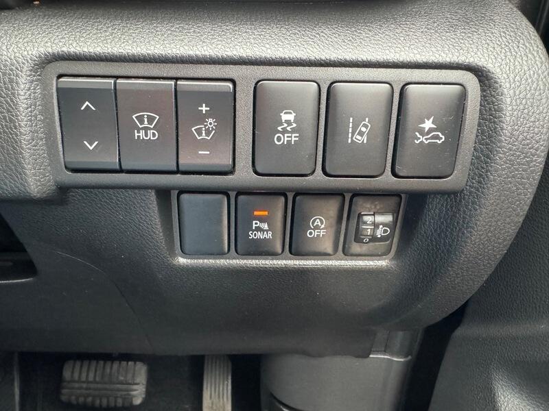 Mitsubishi Eclipse Cross view 39
