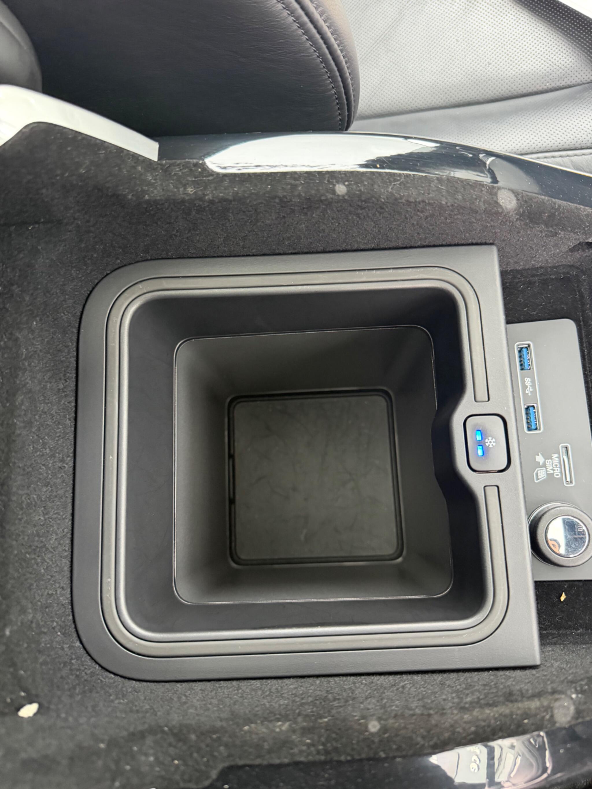 Land Rover Range Rover view 26