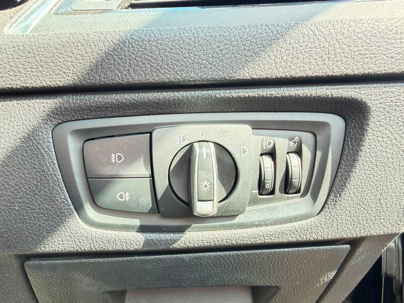 BMW 1 Series view 23