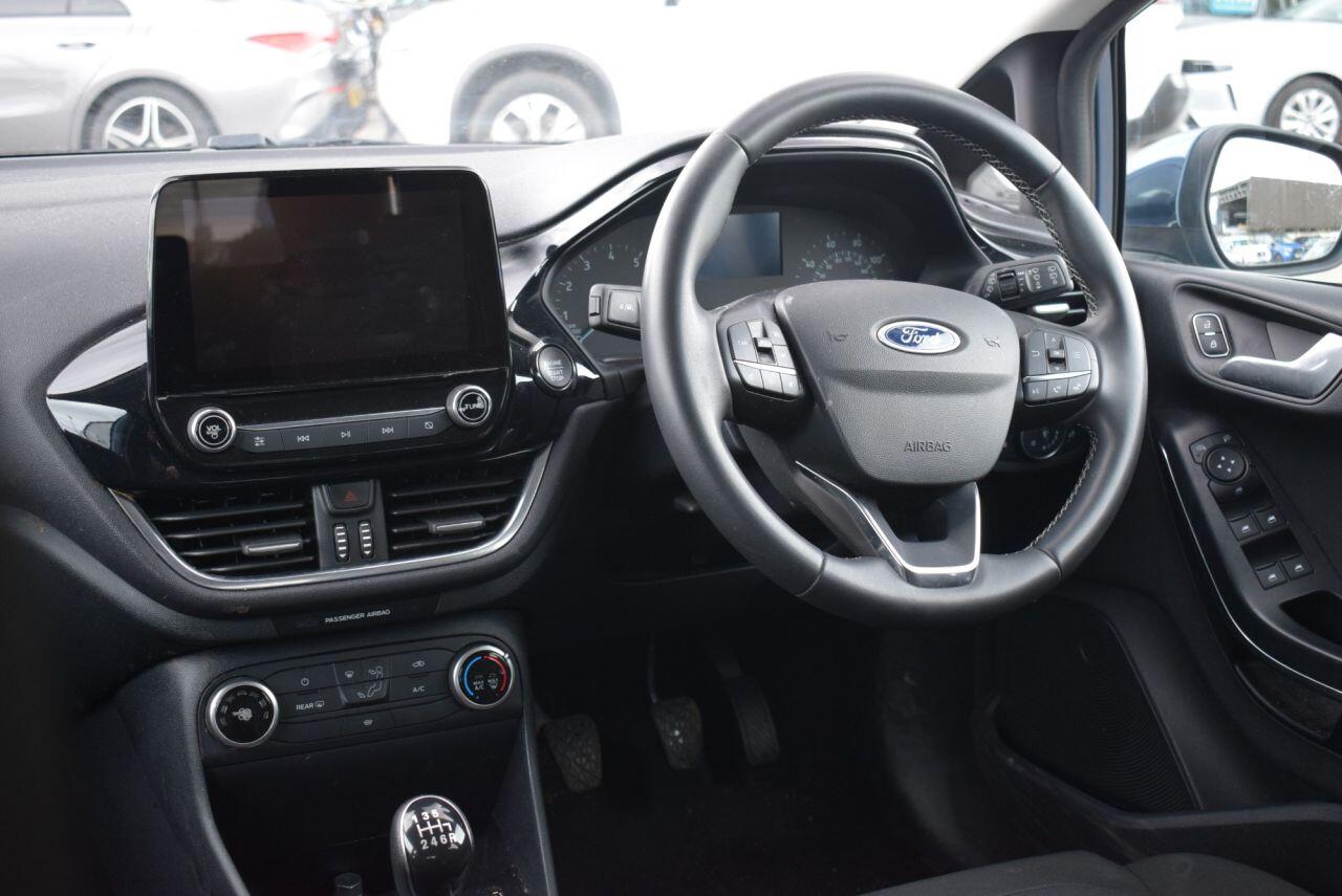Ford Fiesta view 4
