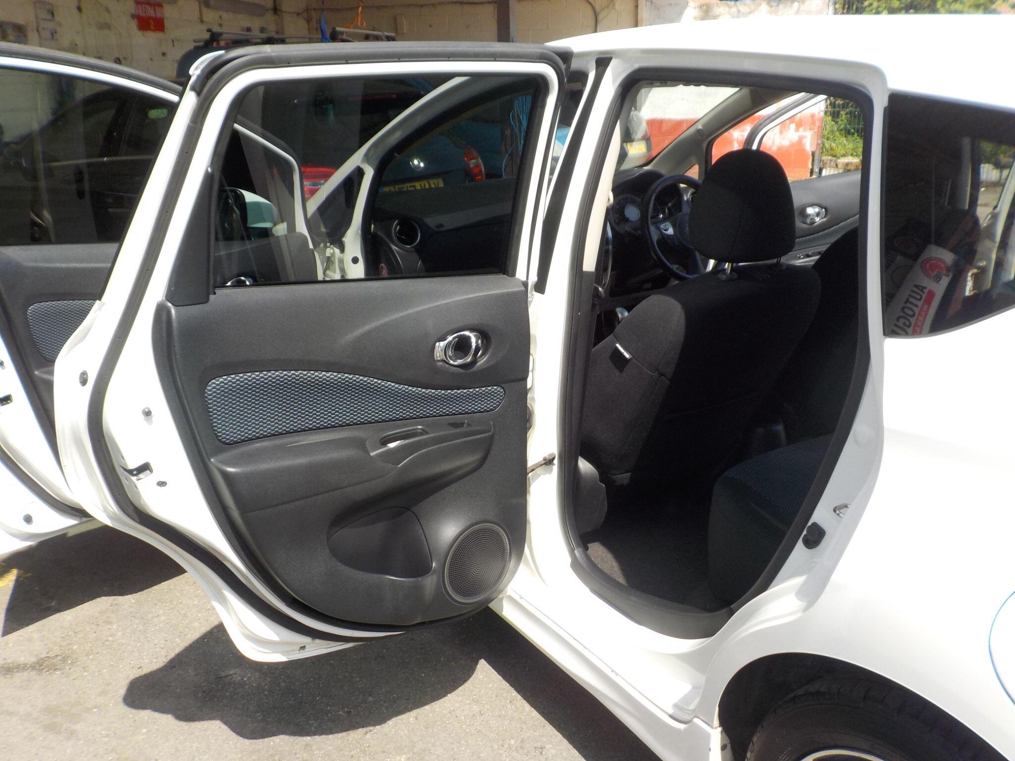 Nissan Note 1.2 12V Acenta Premium Euro 5 (s/s) 5dr