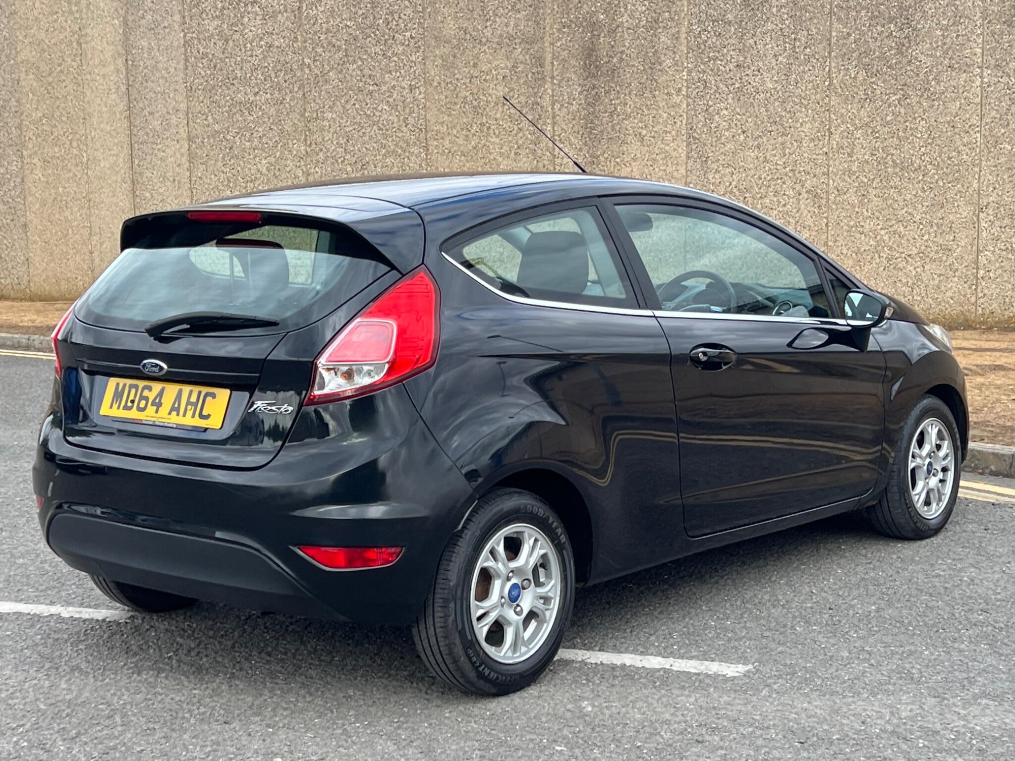 Ford Fiesta view 10