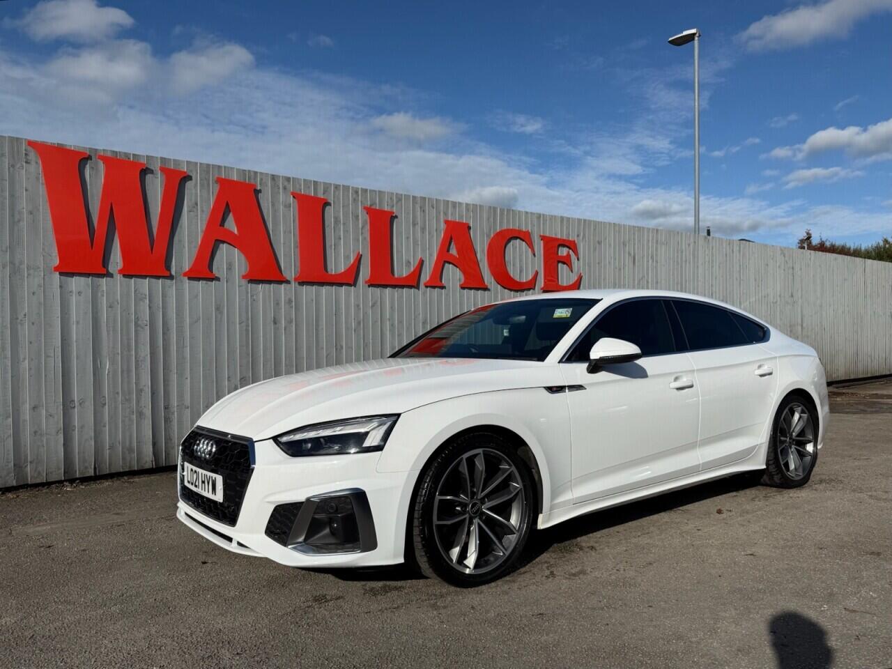 Audi A5 view 7
