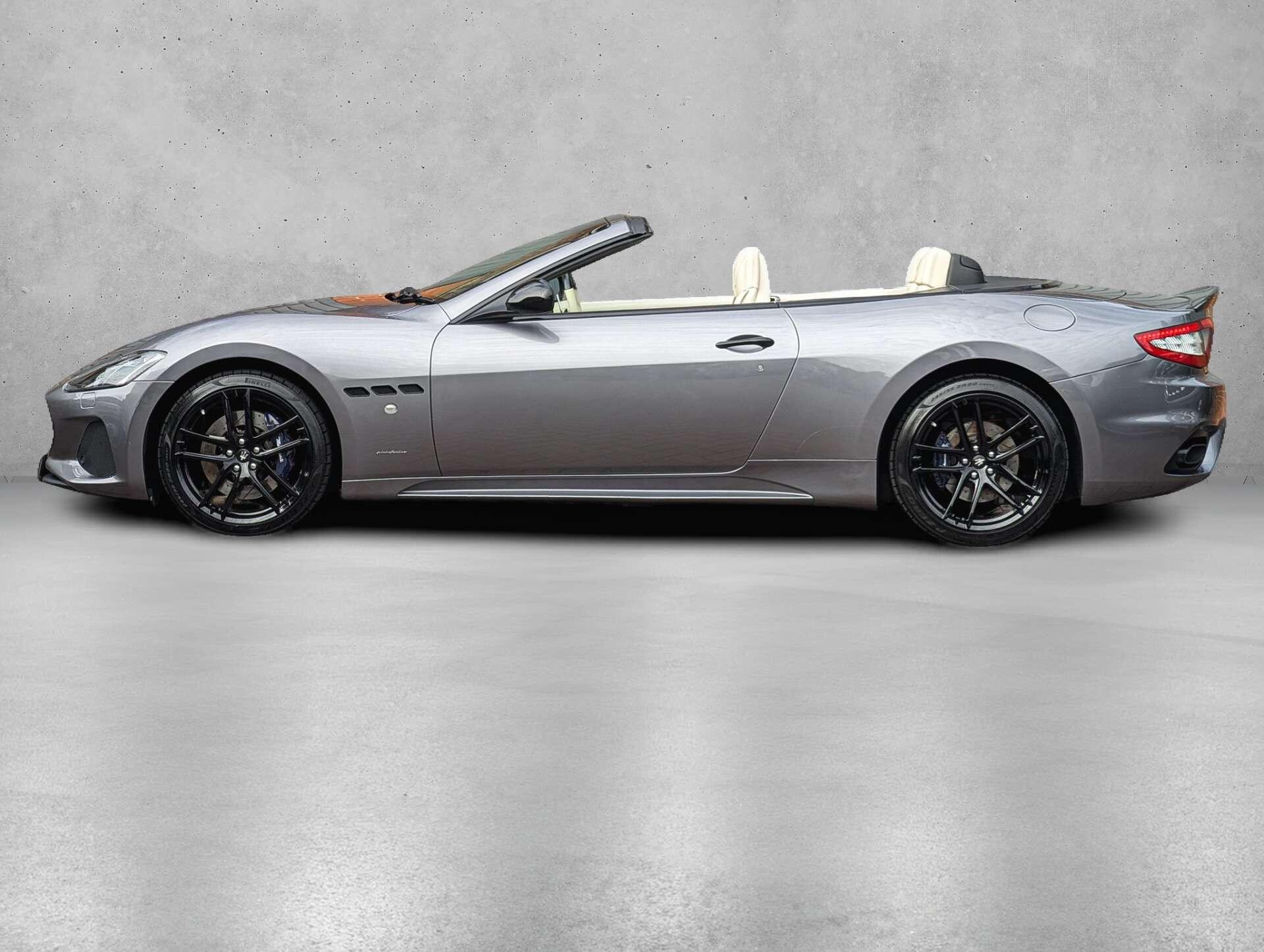 Maserati Grancabrio view 4