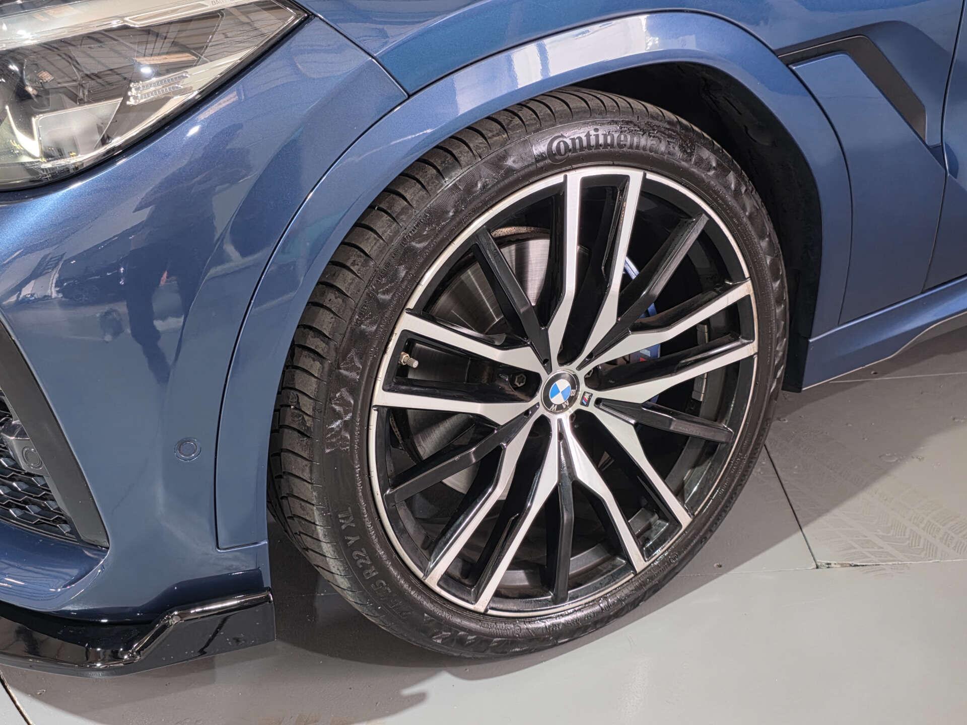 BMW X6 view 58