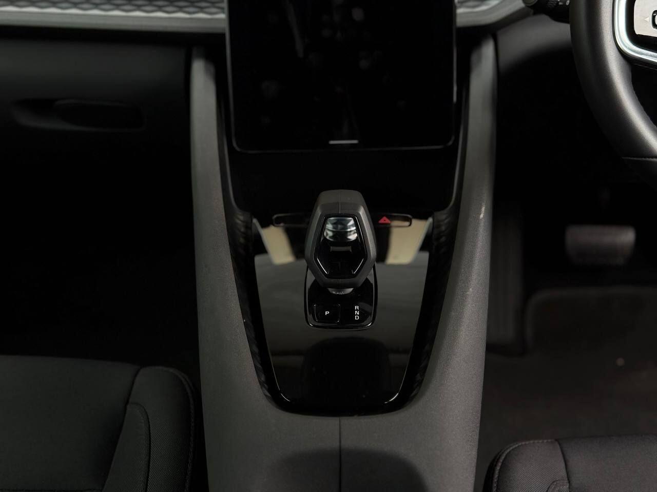 Polestar 2 view 32