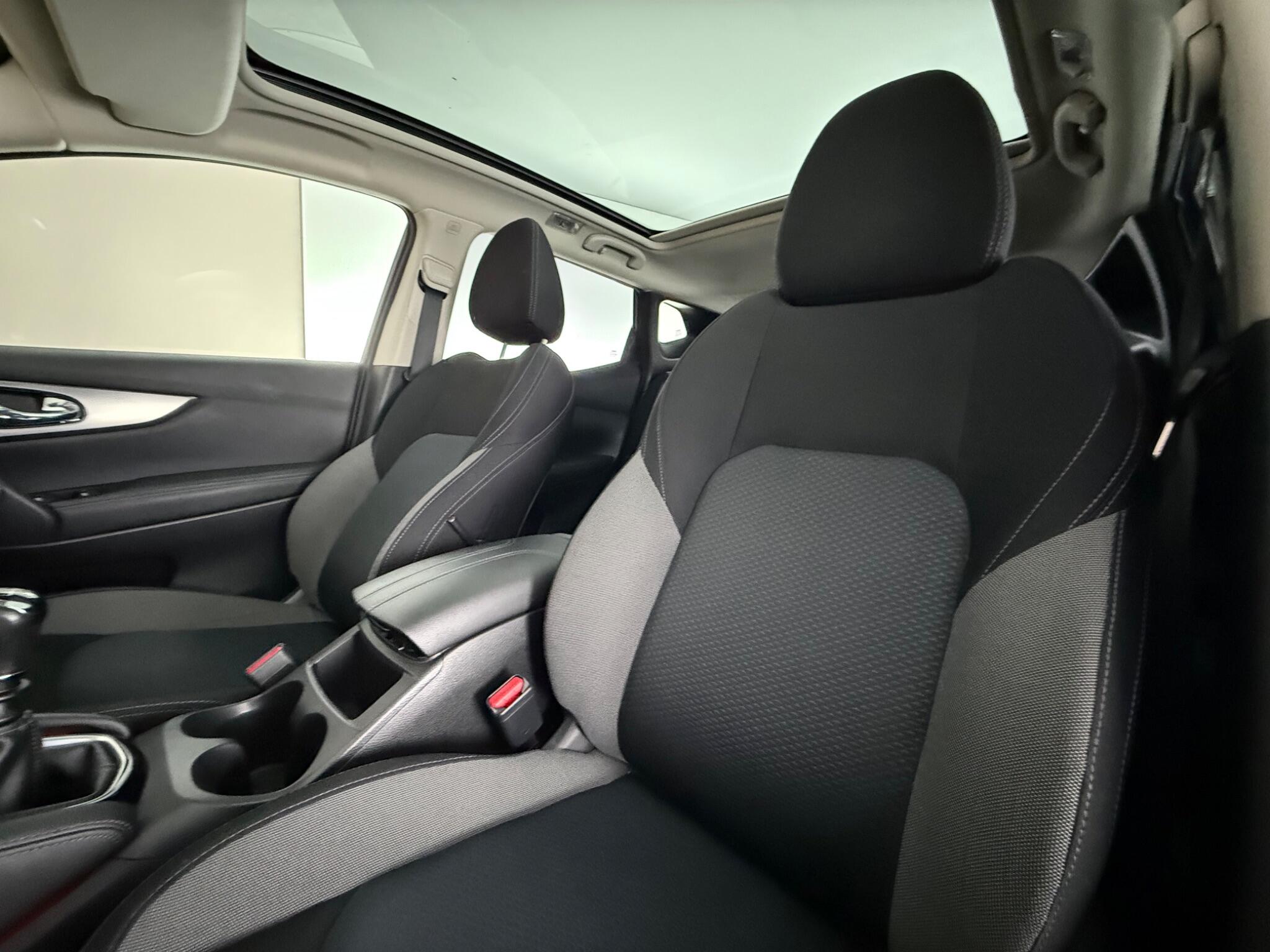 Nissan Qashqai view 31