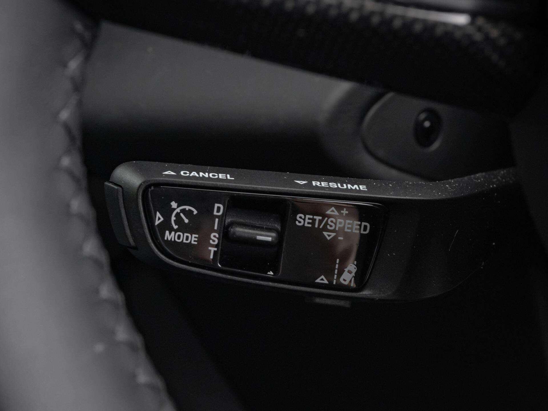 Porsche Macan view 33