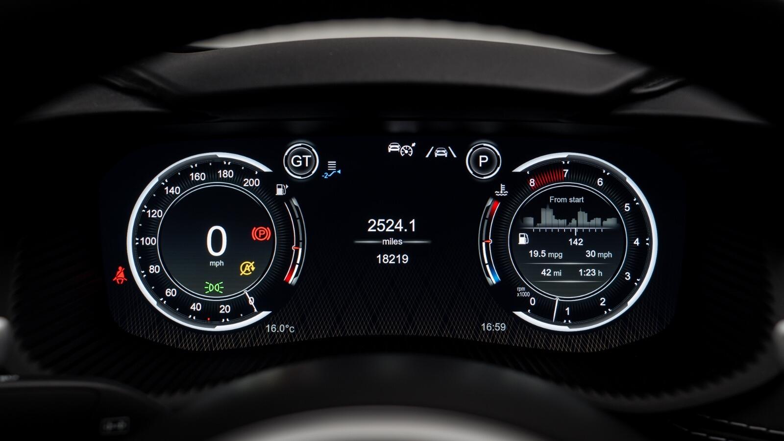 Aston Martin DBX view 29