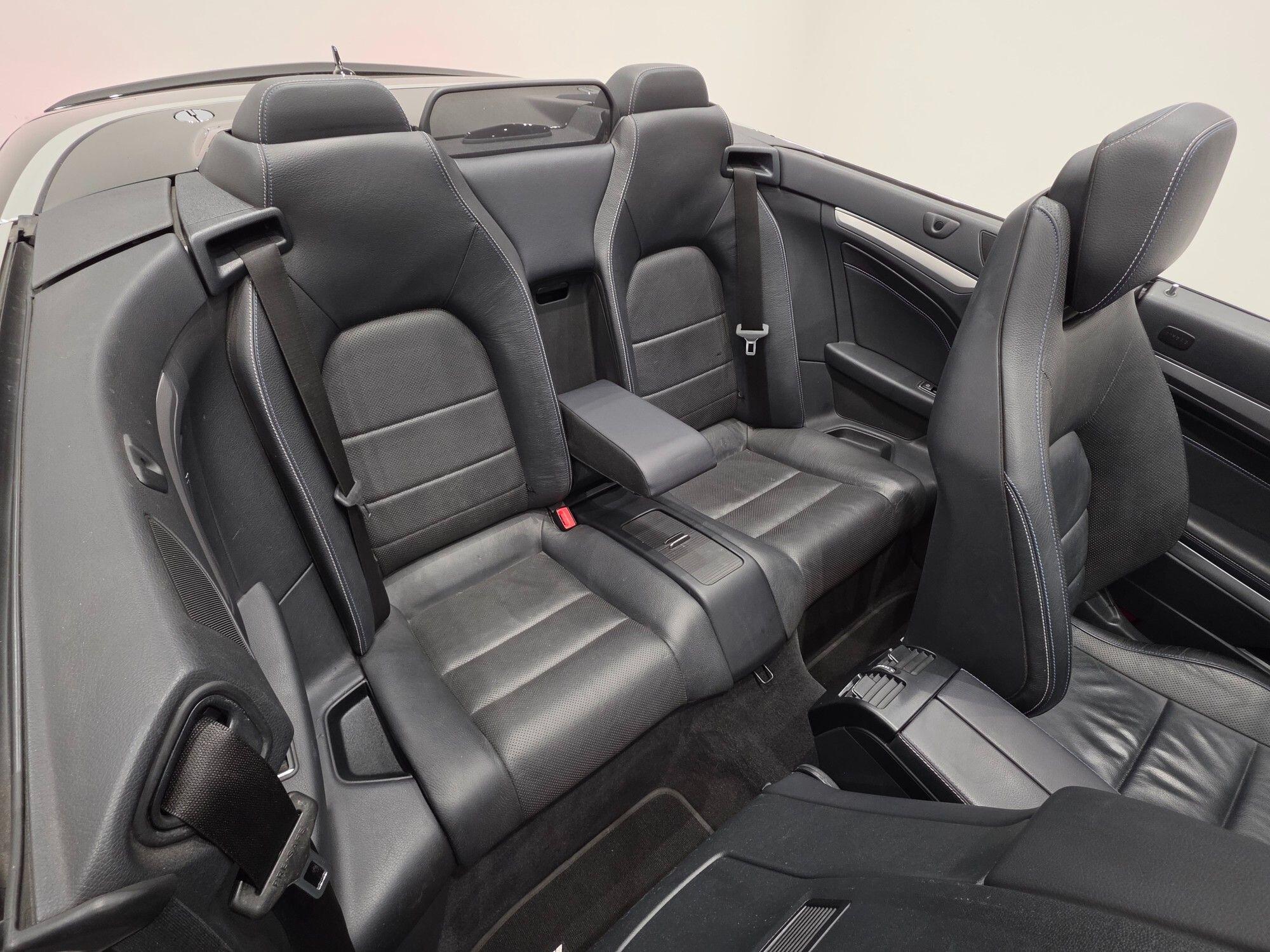 Mercedes-Benz E-Class view 7