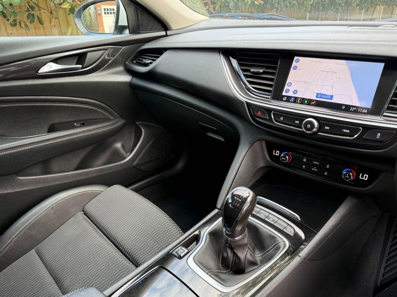 Vauxhall Insignia view 18