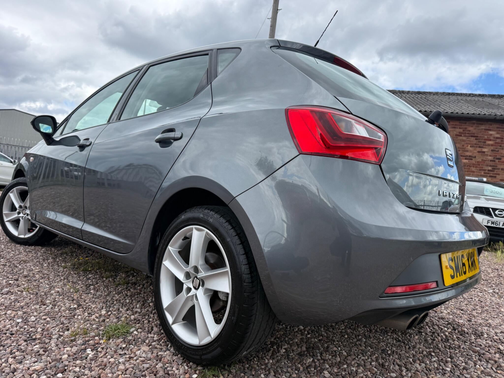 Seat Ibiza view 16