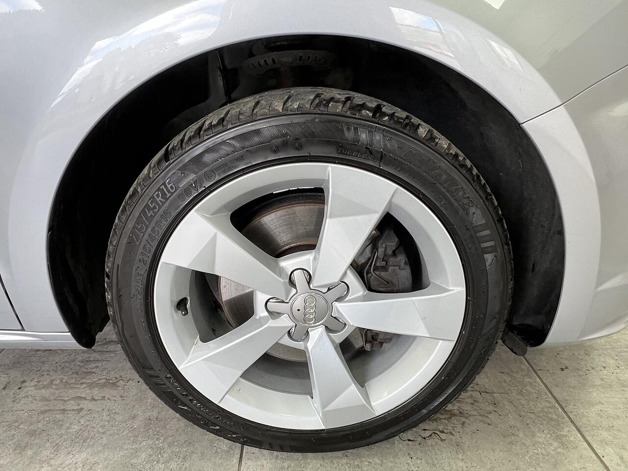 Audi A1 view 22