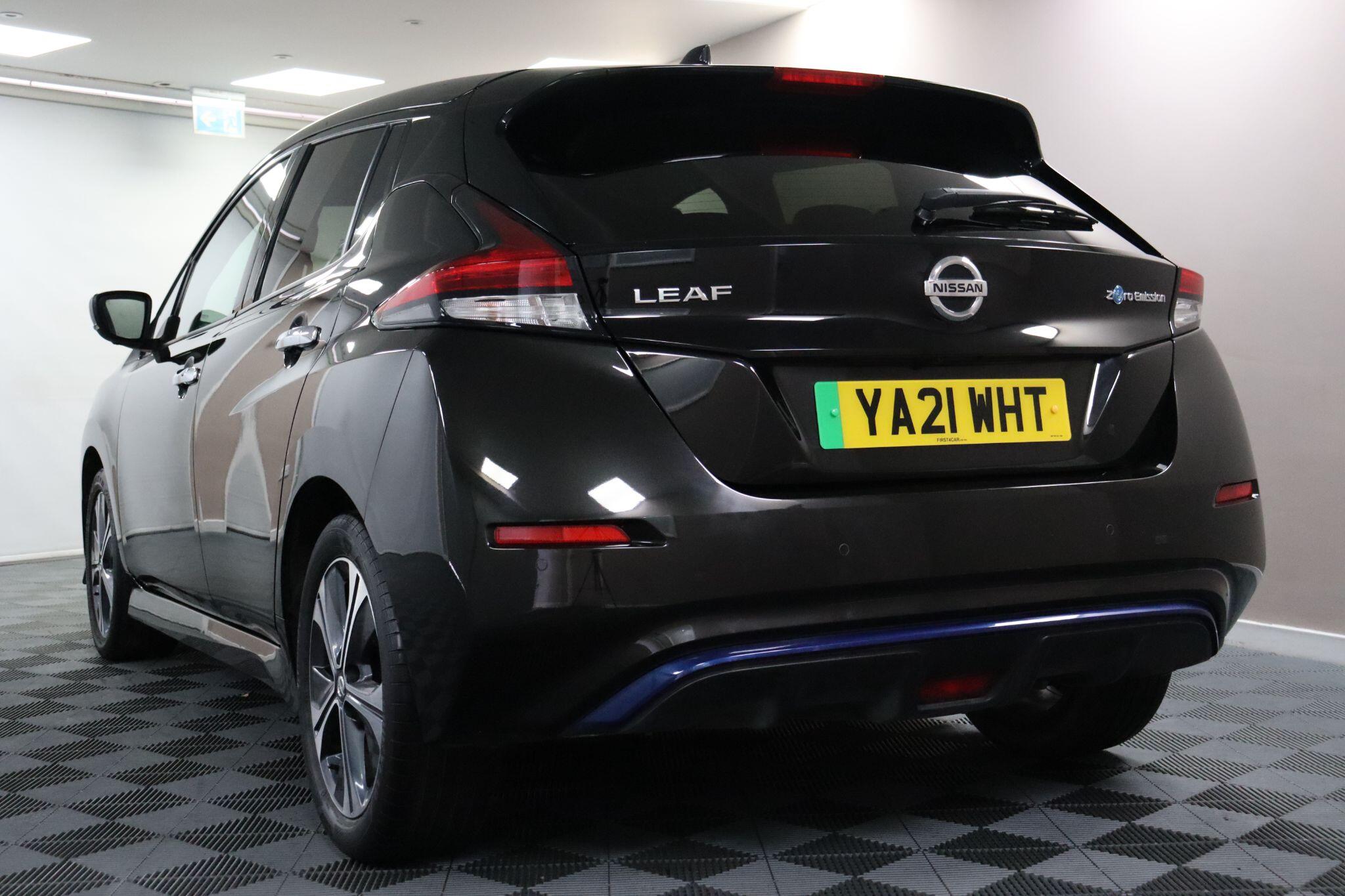 Nissan Leaf view 29