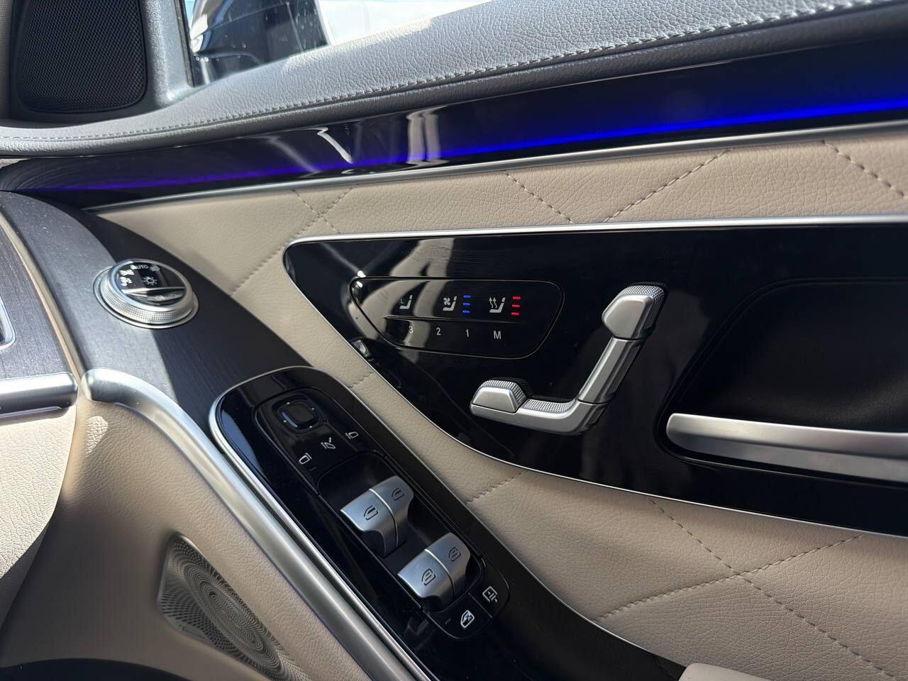 Mercedes-Benz S-Class view 51