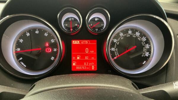 Vauxhall Astra view 12