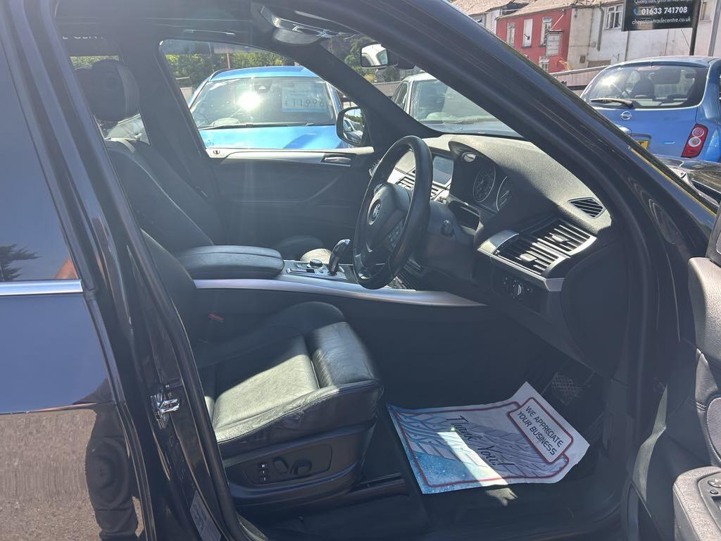 BMW X5 view 7