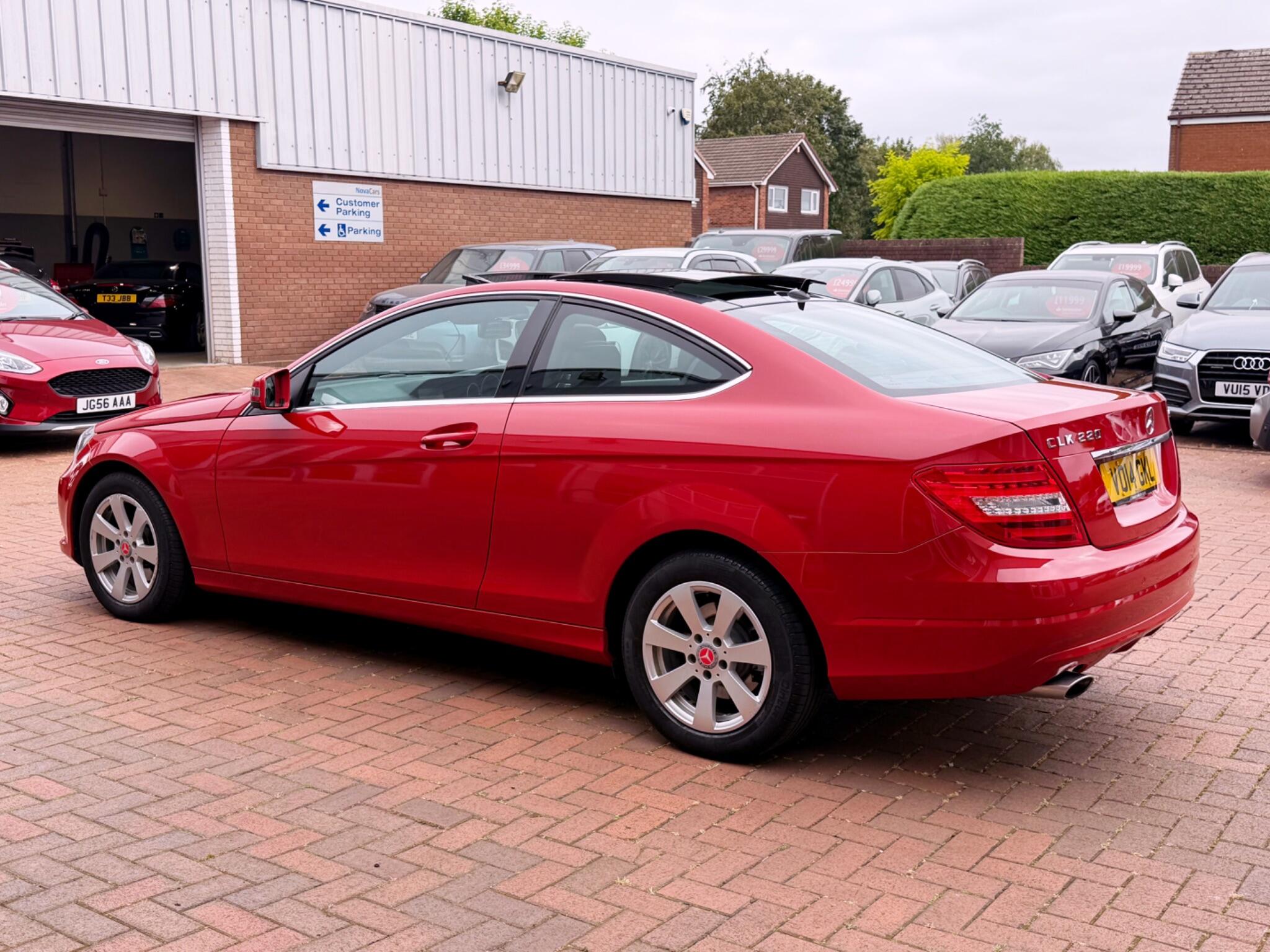 Mercedes-Benz C-Class view 30